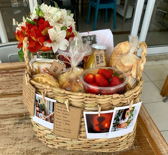 cesta de café da manhã