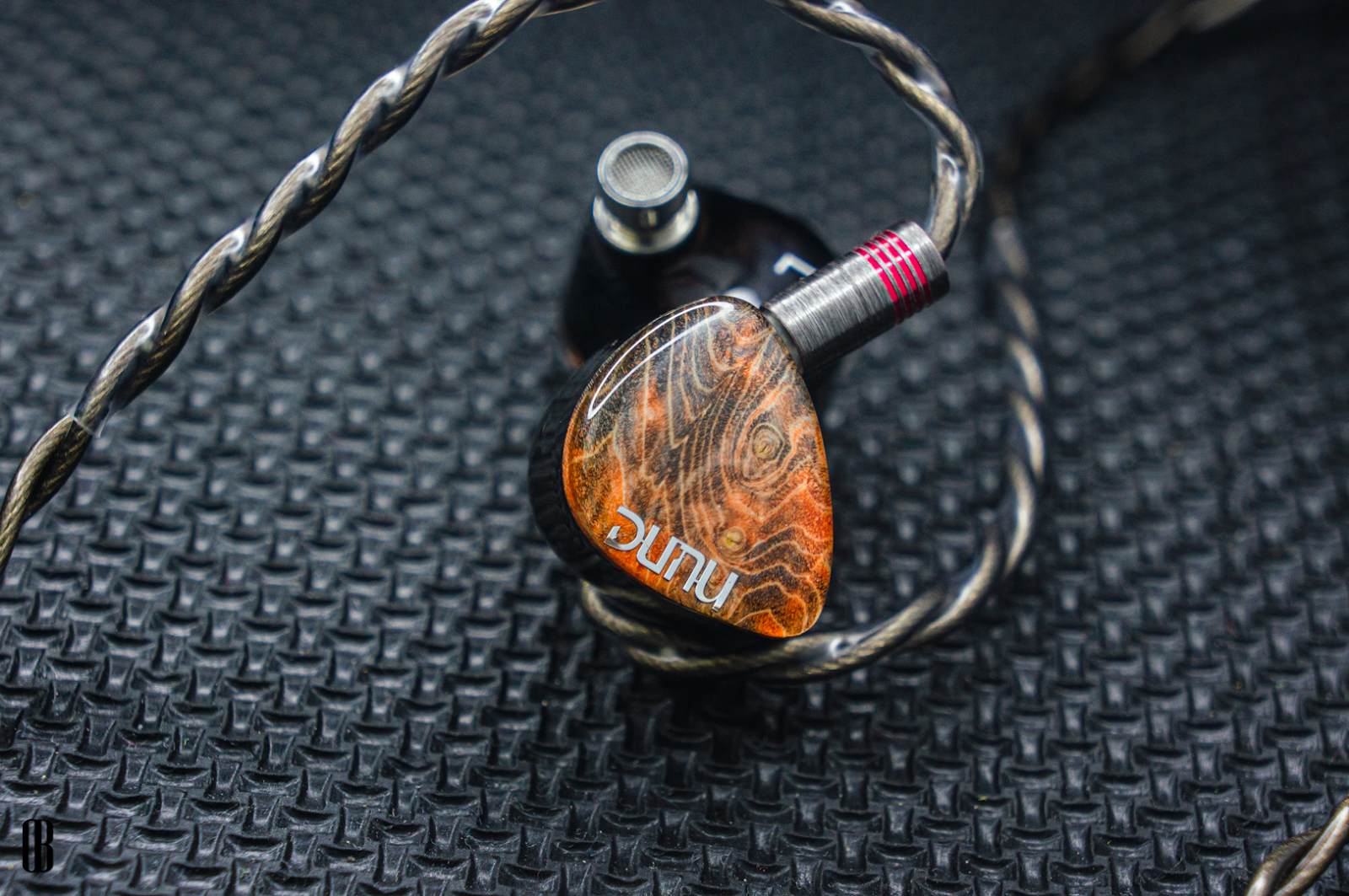 DUNU x GIZAUDIO DAVINCI REVIEW: BEAUTY IN WARMTH! - AudioNotions DUNU x GIZAUDIO DAVINCI REVIEW: BEAUTY IN WARMTH! - AudioNotions