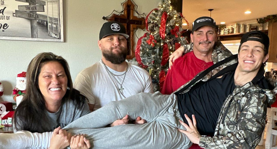 Tayler Holder&rsquo;s Family