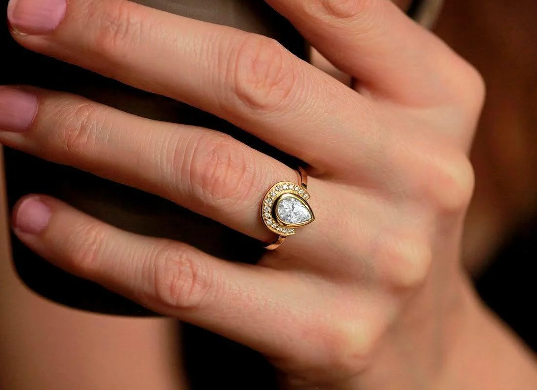 7 Engagement Ring Collections That Will Take Your Breath Away 