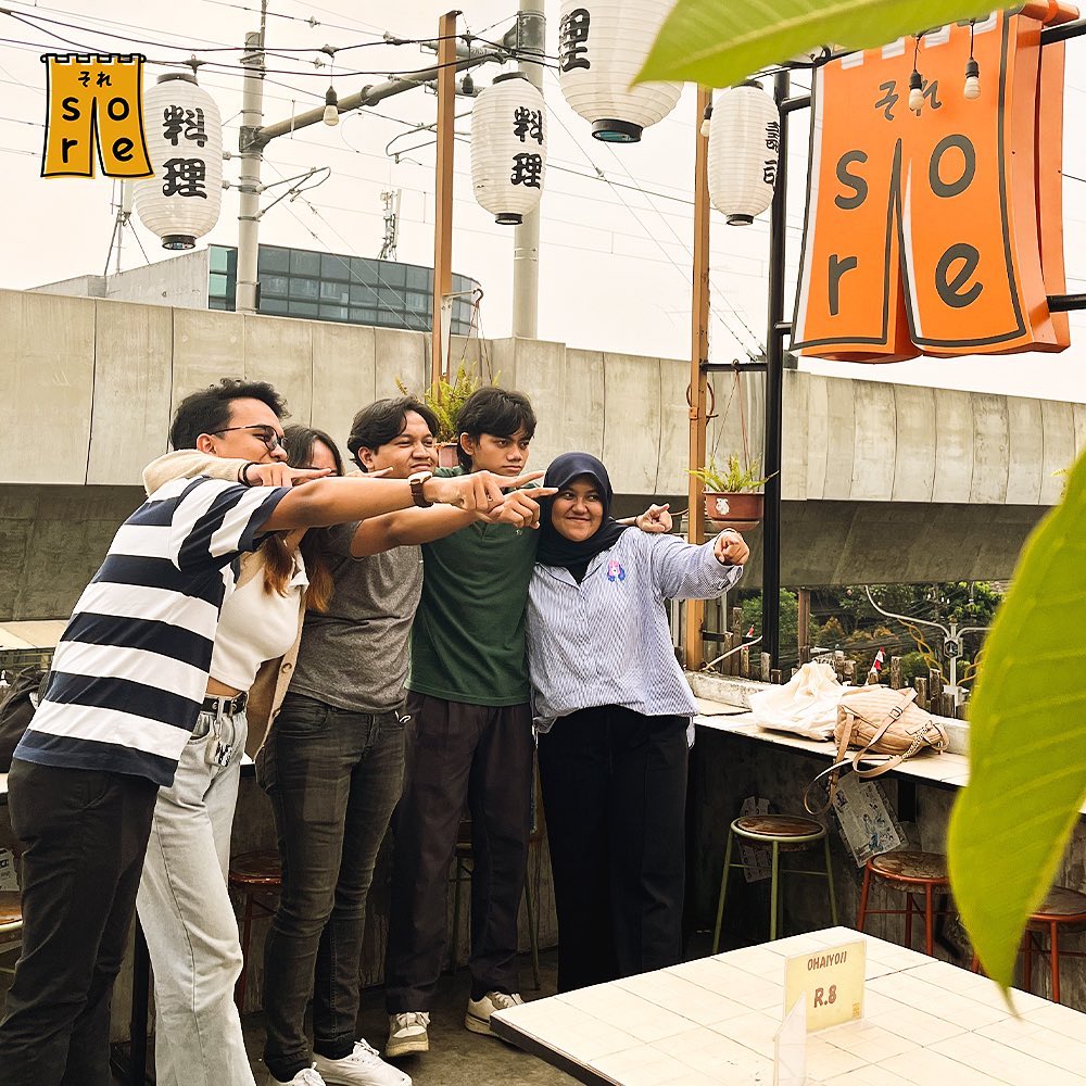 sore izakaya cafe dekat mrt