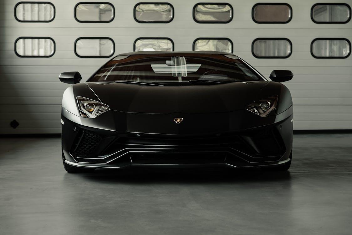 Free Lamborghini huracan lp610-4 - black Stock Photo