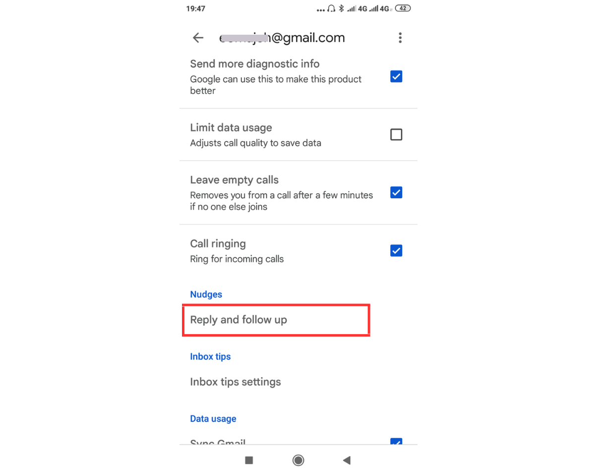 Steps to set up a Gmail account on mobile devices for follow-up reminders - in the email account settings, go to "Reply and follow up" in Nudges