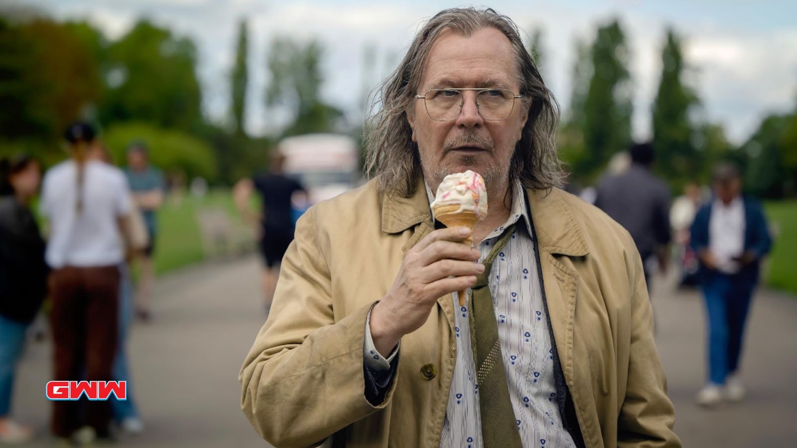 Gary Oldman as Jackson Lamb with nan ice cream in hand, when does Season 4 of Slow Horses come out