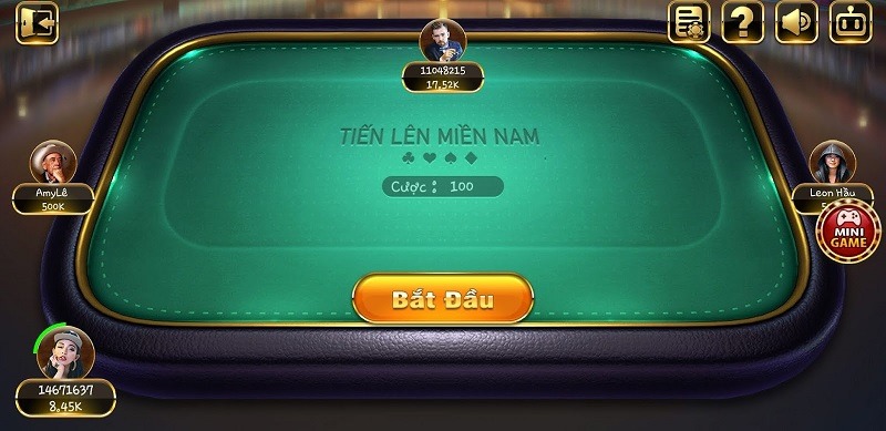 Bàn chơi game bài tiến lên online