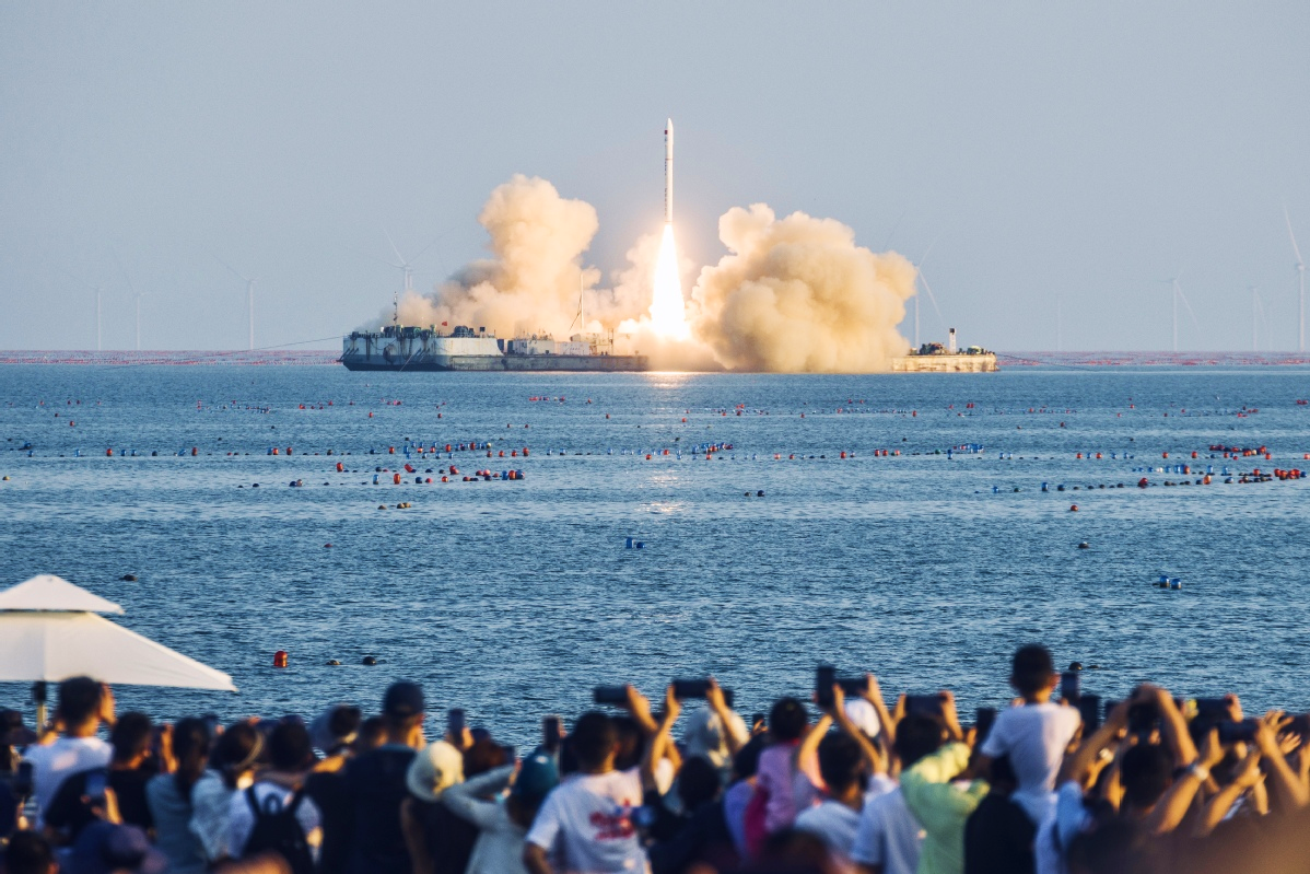 Private company becomes first in China to launch rocket from sea -  Chinadaily.com.cn