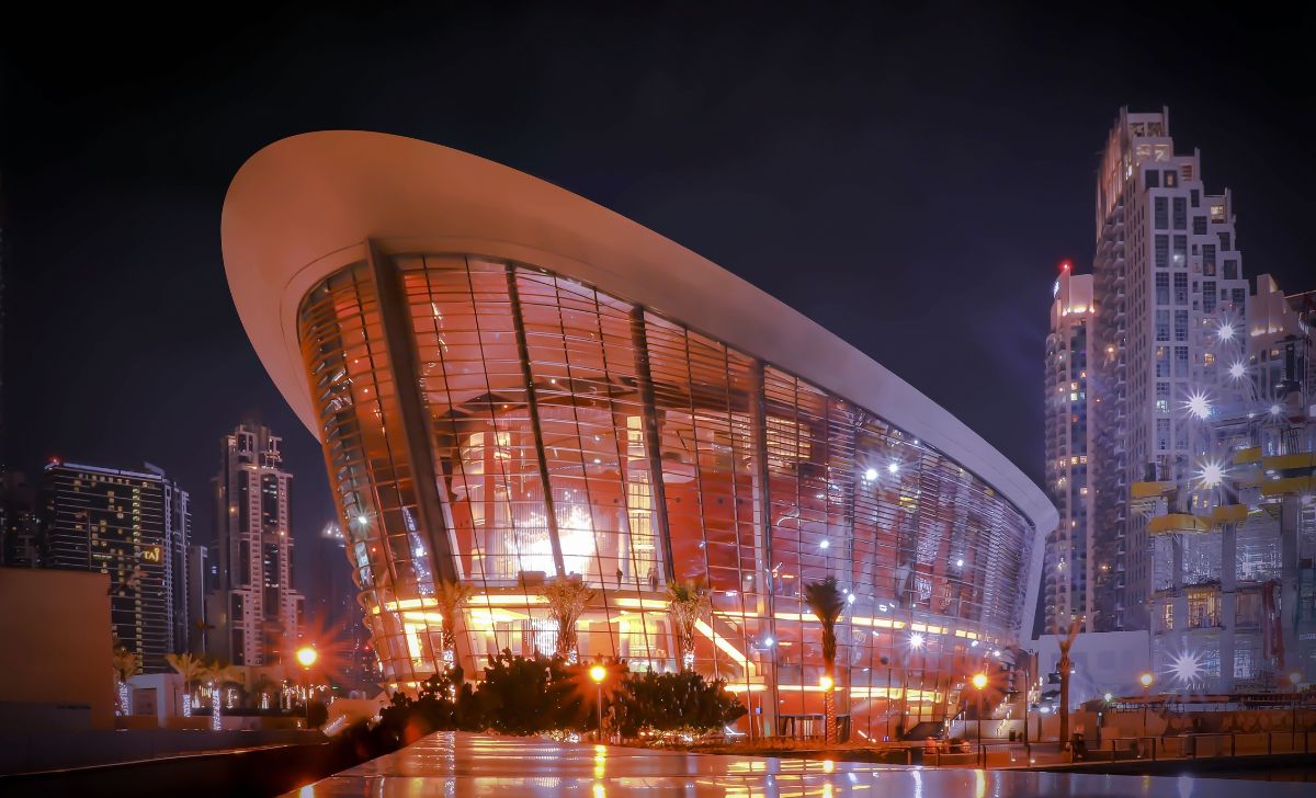 Dubai Opera - Dubai night visiting places