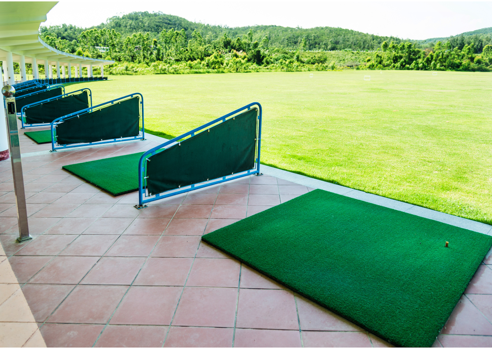 Pre-engineered steel structures for Indoor Golf Facilities offer benefits beyond traditional materials. Explore why these steel sanctuaries are a winning choice for skating lovers.