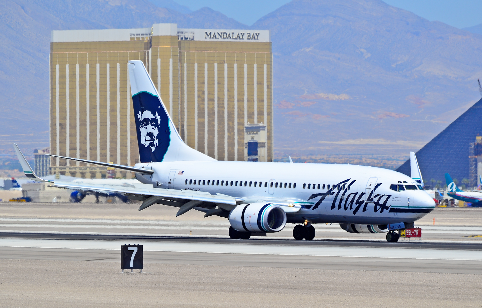 Alaska Airlines has one of the lowest cancellation rates.