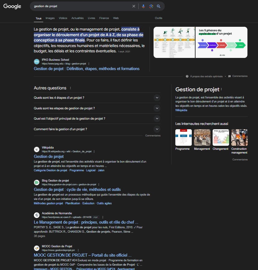 page de resultats de google en fond noir