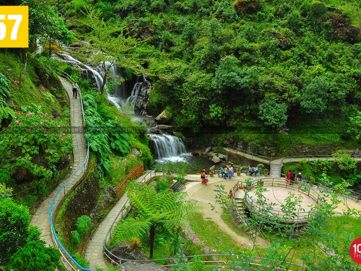 darjeeling tourist places - rock garden  darjeeling 
