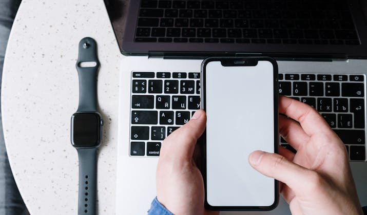 What Is The Apple Watch Walkie Talkie Range? 3