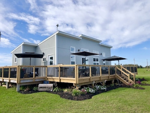 Oceanfront Opulence Beach Stays