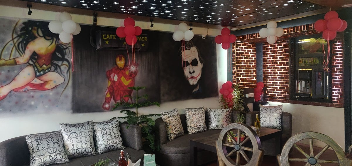 CAFE CROSSOVER - Cafe in Gomti Nagar Extension