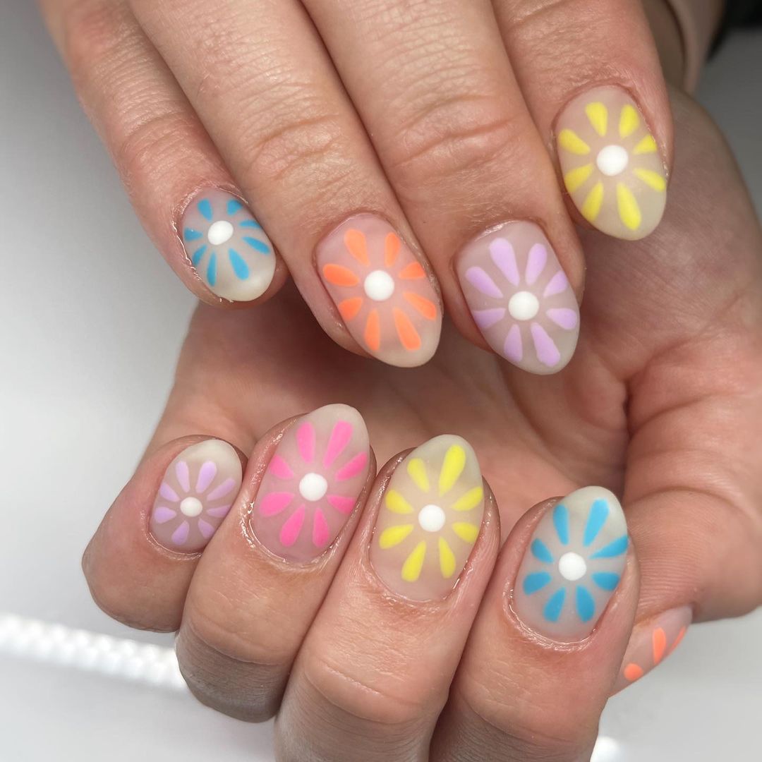 diseños uñas florales
