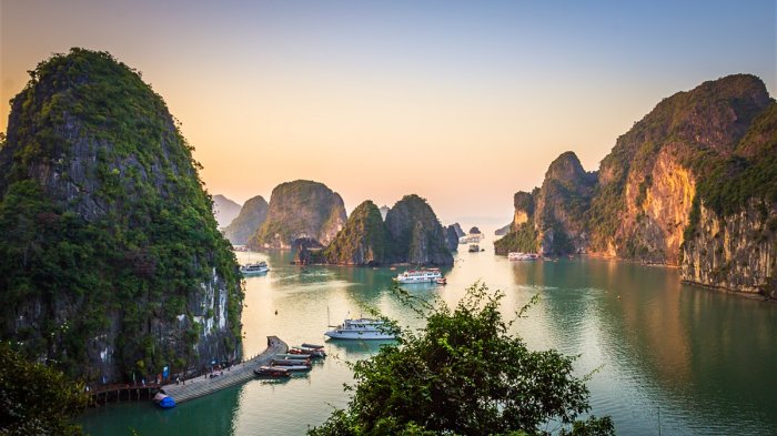Explore Global Elegance Tours