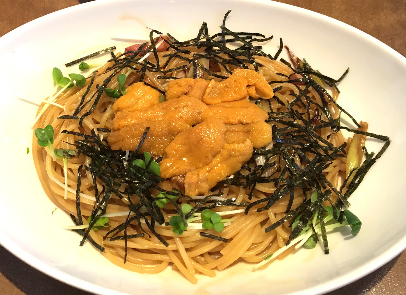 至福の和風パスタ「ウニのバター醤油パスタ」