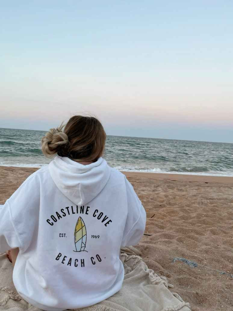 Diseño con capucha inspirado en la playa.