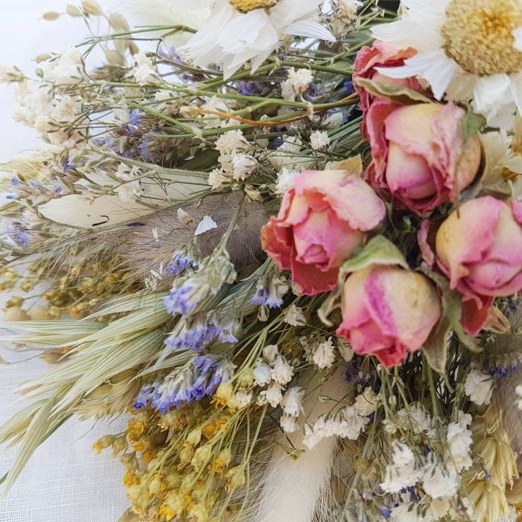 Large Dried Flower Bouquet in Yellow, Pink or Red, Dried Flower Arrangement  With Roses, Sea Lavender, Ivory Ruscus Cottage Garden Flowers - Etsy UK