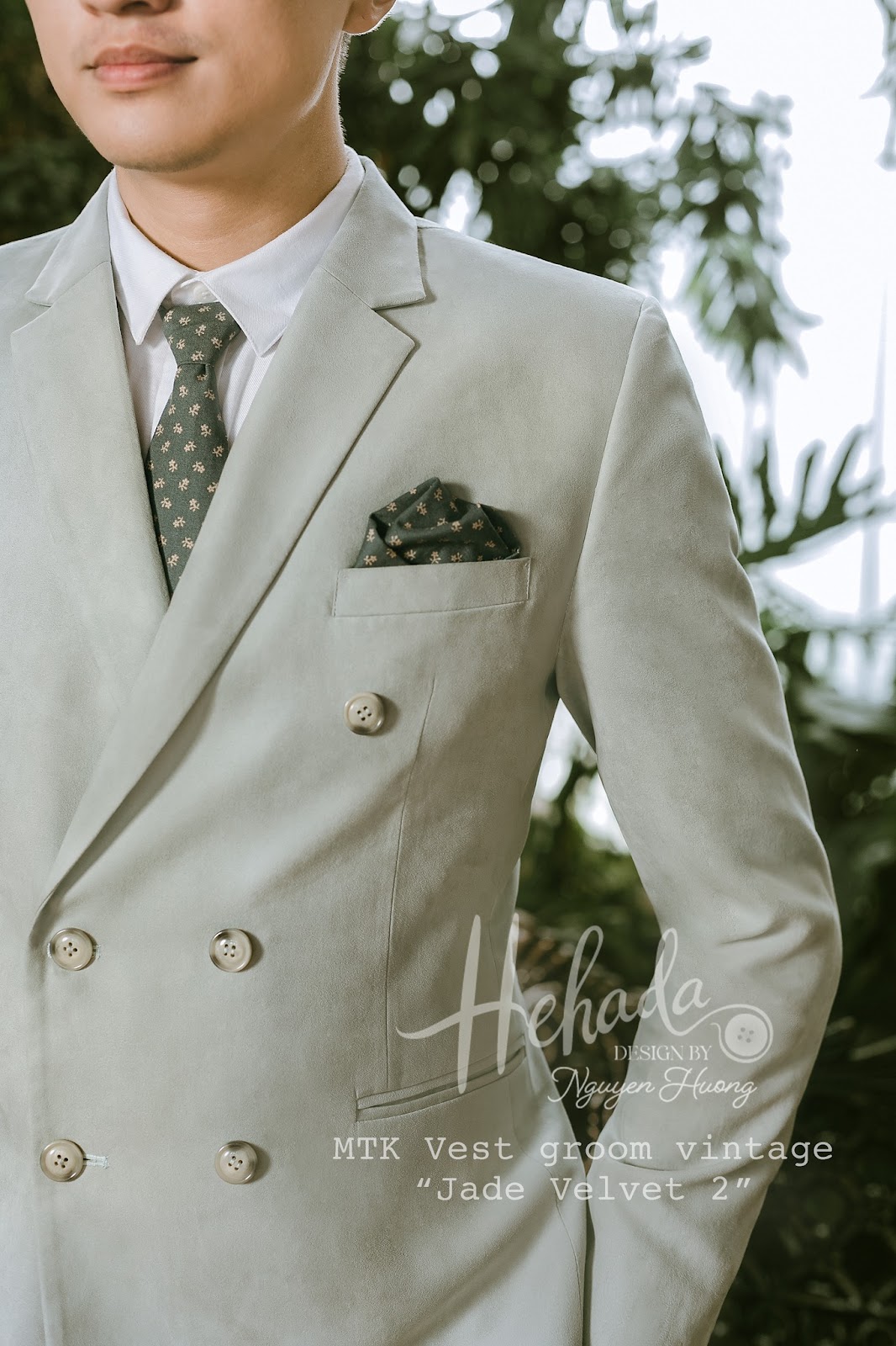 Cận chất liệu vest The Jade Velvet 2