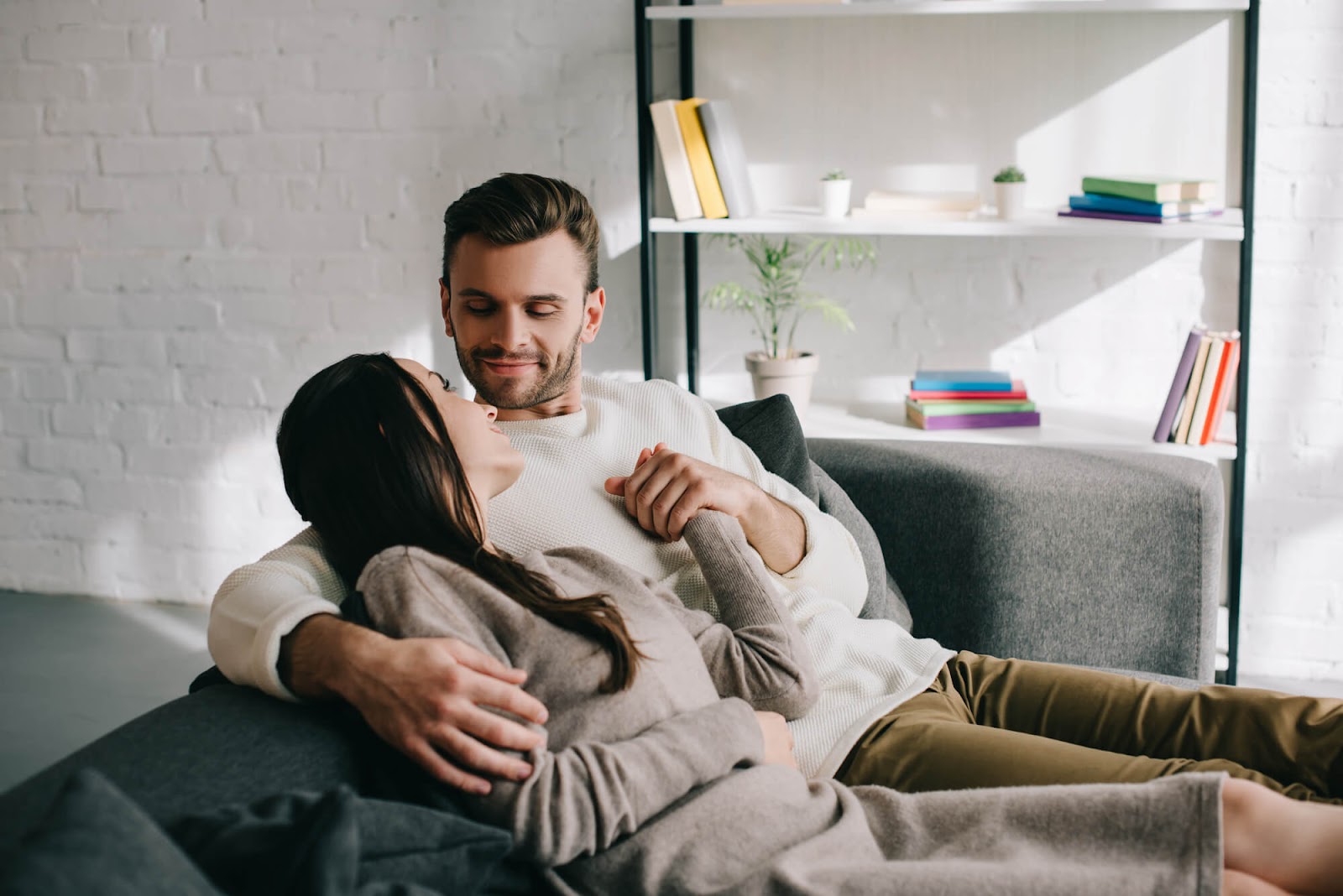 couple watching each other