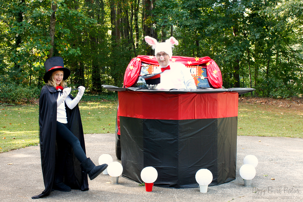 Magic Trick Trunk or Treat Inspiration | Blog Hop - Piggy Bank Parties