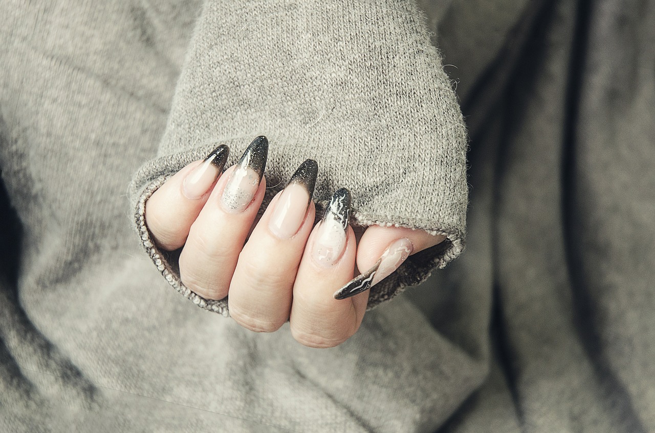 Grey and Black Acrylic Nails