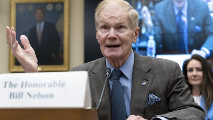 Lãnh đạo NASA Bill Nelson tại Điện Capitol, Washington, Hoa Kỳ, ngày 27/04/2023.