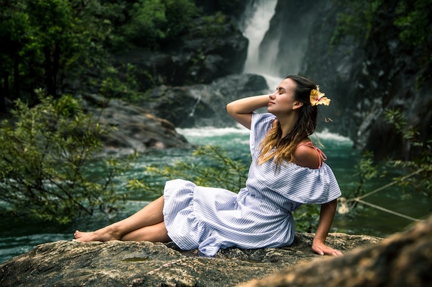 Chic Cascade Lifestyle Flow
