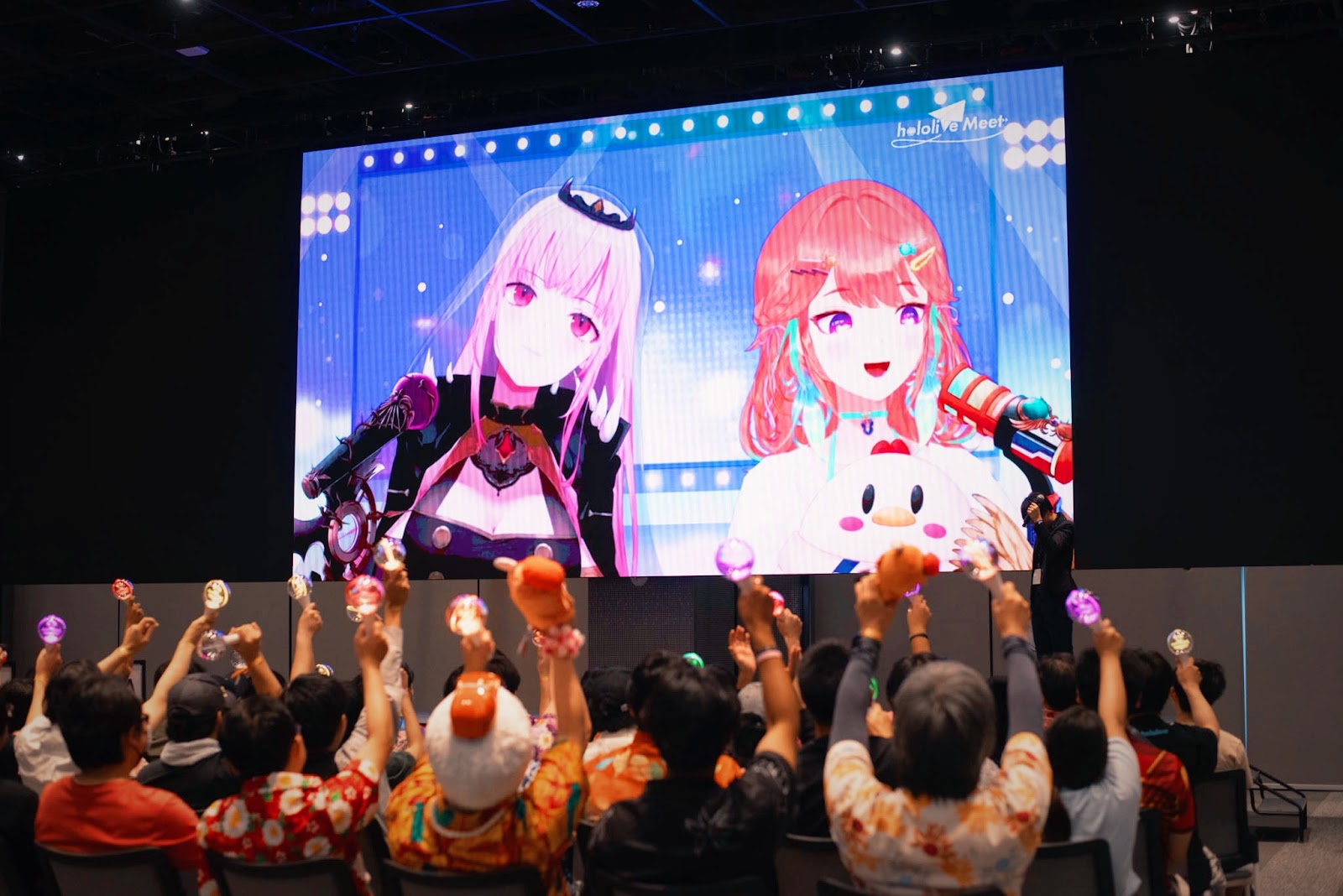 Mori Calliope and Takanashi Kiara's hololive Meet in Thailand received high praise from fans. Check out the event highlights!