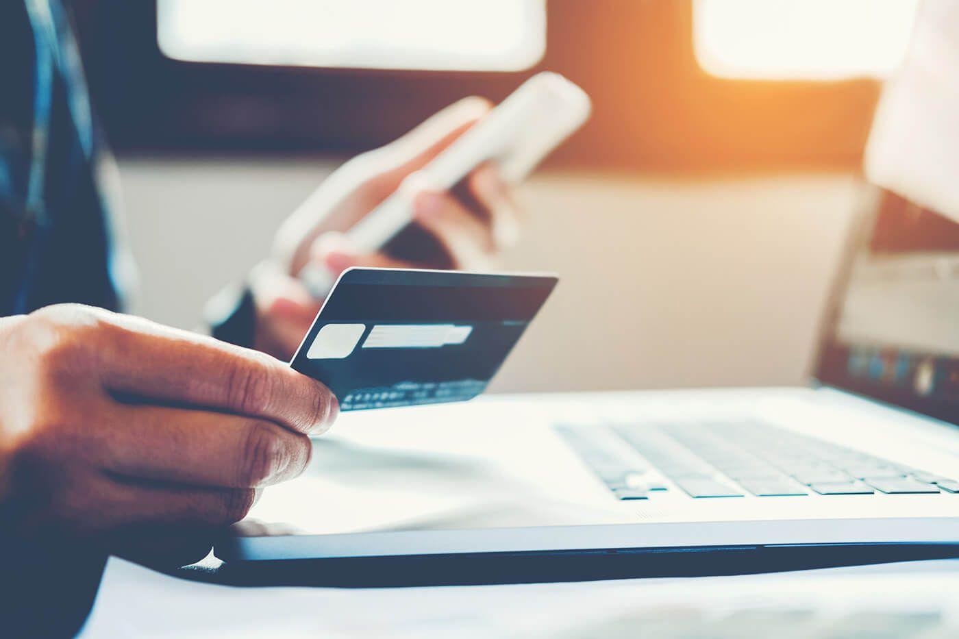 When to Use a Credit Card for Big Purchases - Experian