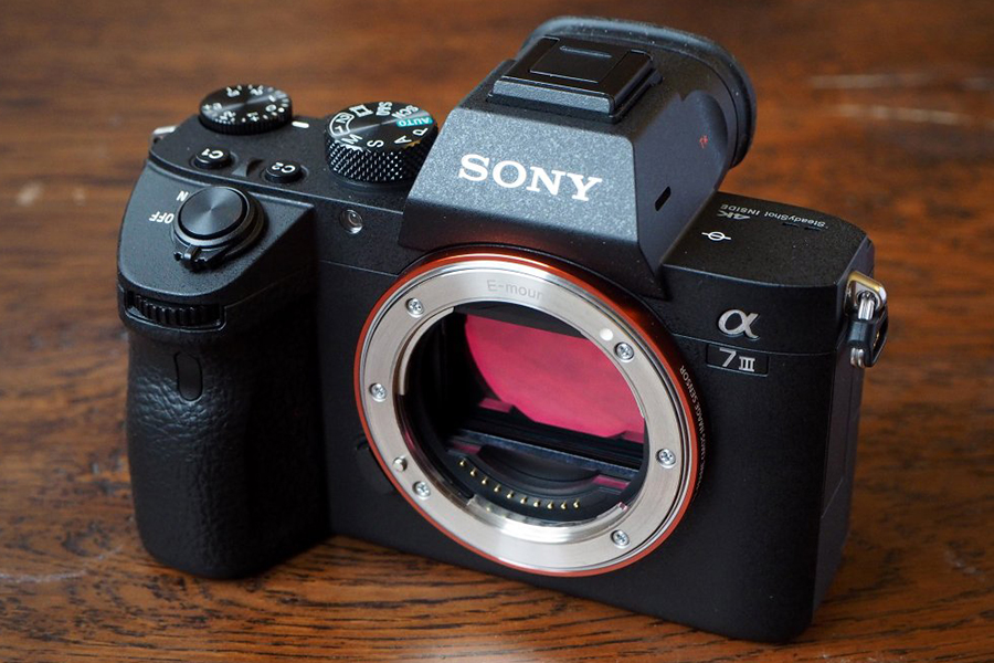 Sony Alpha A7 Mark III