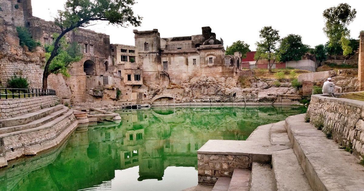 Katas Raj temples: The story of this sacred site shows Pakistan's unease  with its Hindu heritage