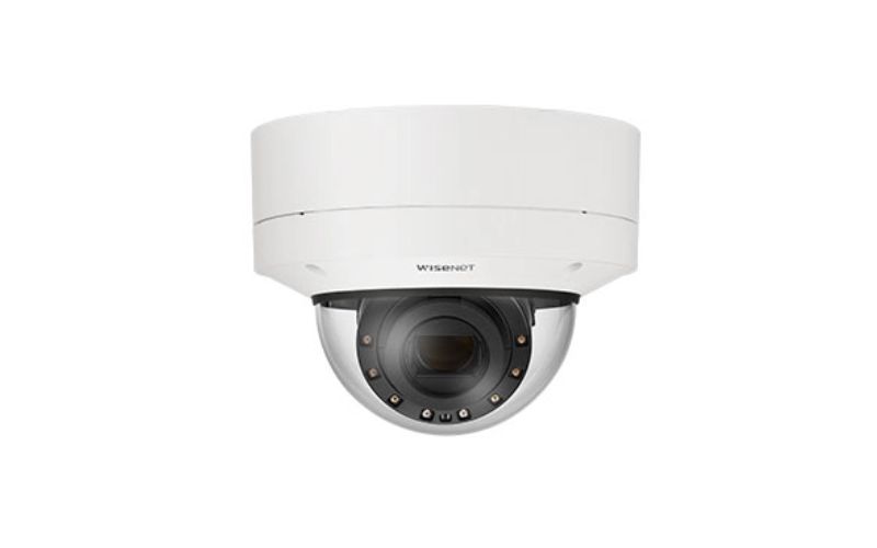 Hanwha XNV-6123R/VAP có cấu tạo camera được thiết kế chống nhiễu 