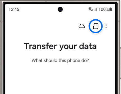 SD card icon highlighted in the Transfer your data screen within the Smart Switch app