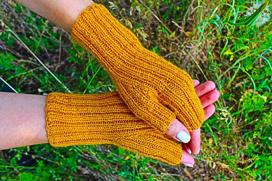 fingerless gloves crochet pattern
