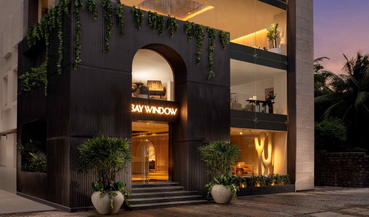 Luxe Passage Unveil Luxurys World