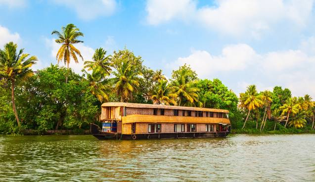 Allepey boat house in kerala