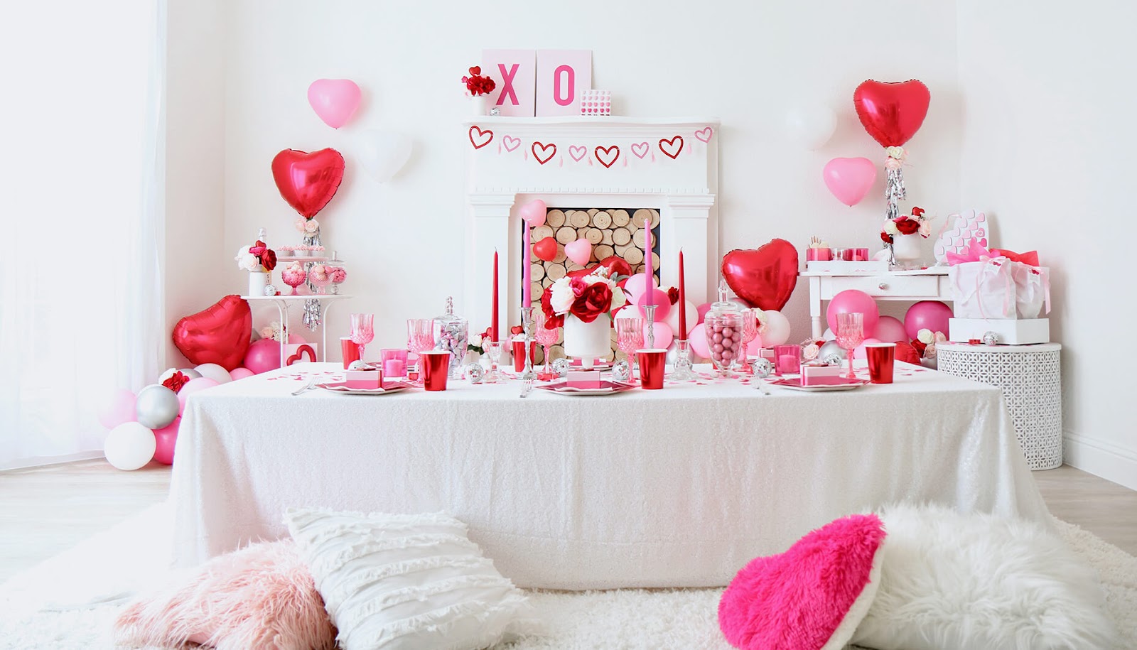 Plan Checklist to Host Theme Party on Galentine’s Day