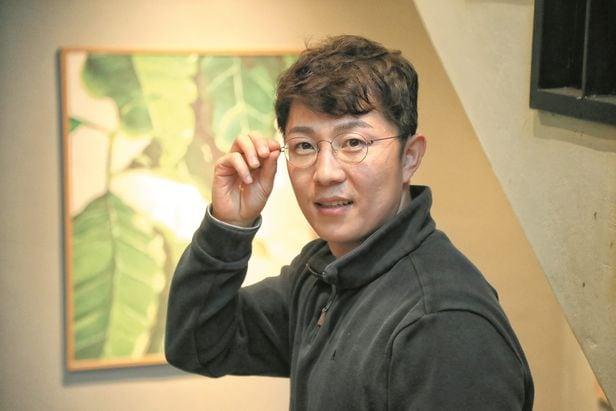 지난해 12월 19일 오후 서울 낙성대역의 한 카페에서 탈북 장학생 이성주씨가 본지와의 인터뷰를 갖고 있다./장련성 기자