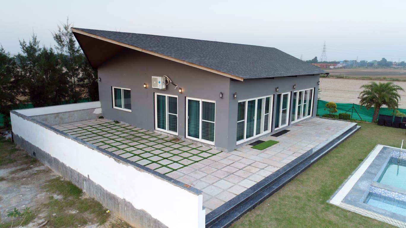 Farmhouse for Rent in Gurgaon - Affordable Wedding Venues