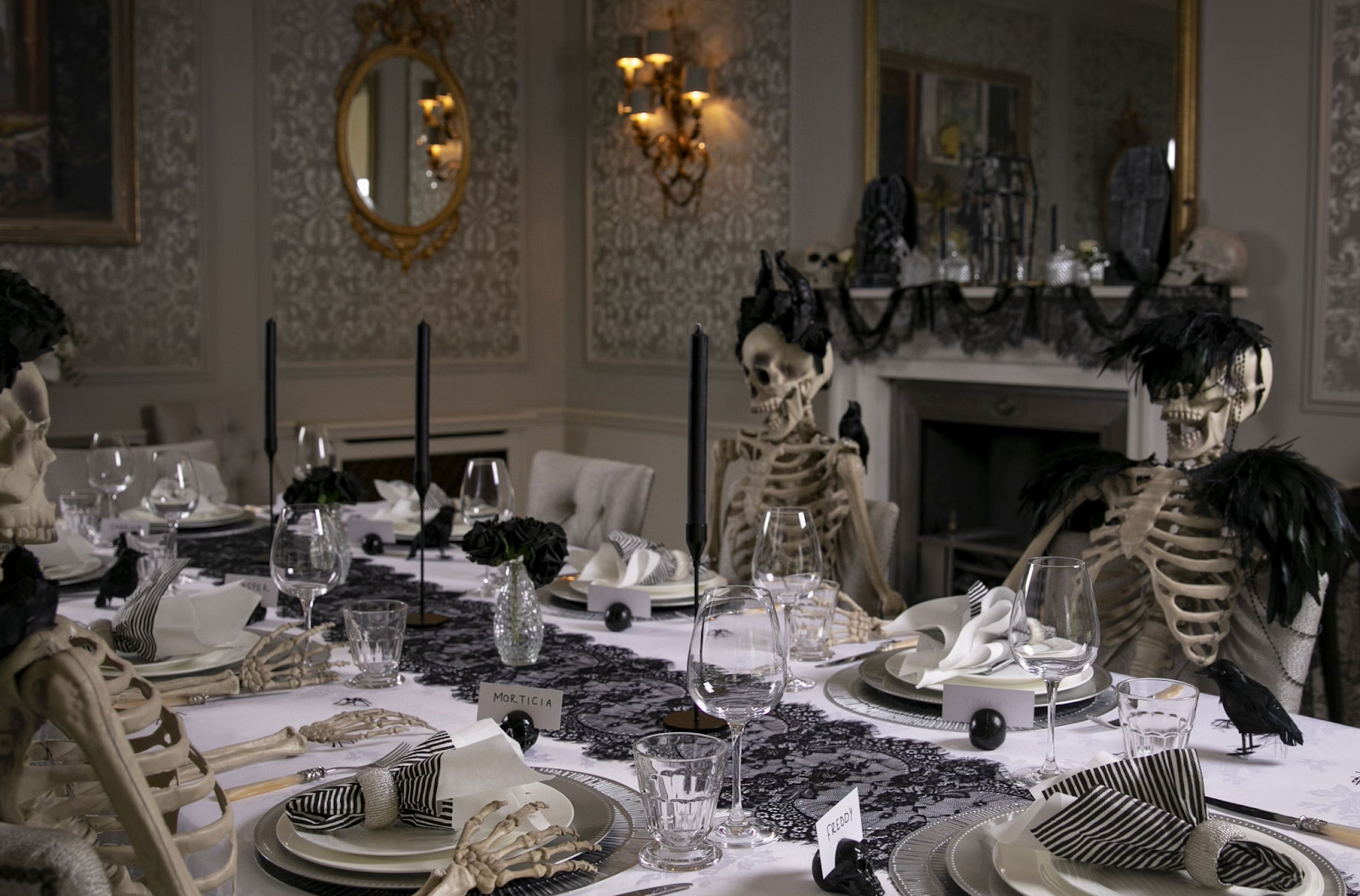 Halloween Home Decor - Spine-chilling dining rooms
