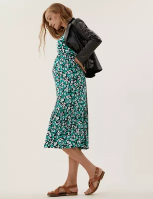 Pregnancy Clothes in Malaysia