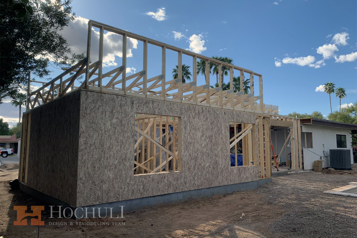 Home Additions: Building Up vs Out in Phoenix