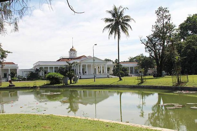 9 Rekomendasi Wisata Menarik Dekat Stasiun Bogor