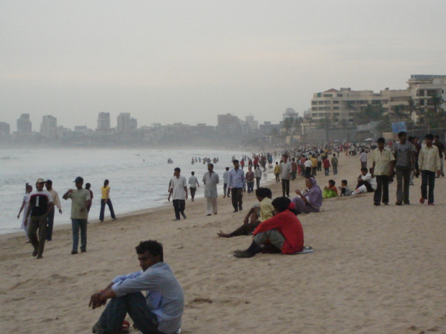 Things to do in Mumbai juhu beach