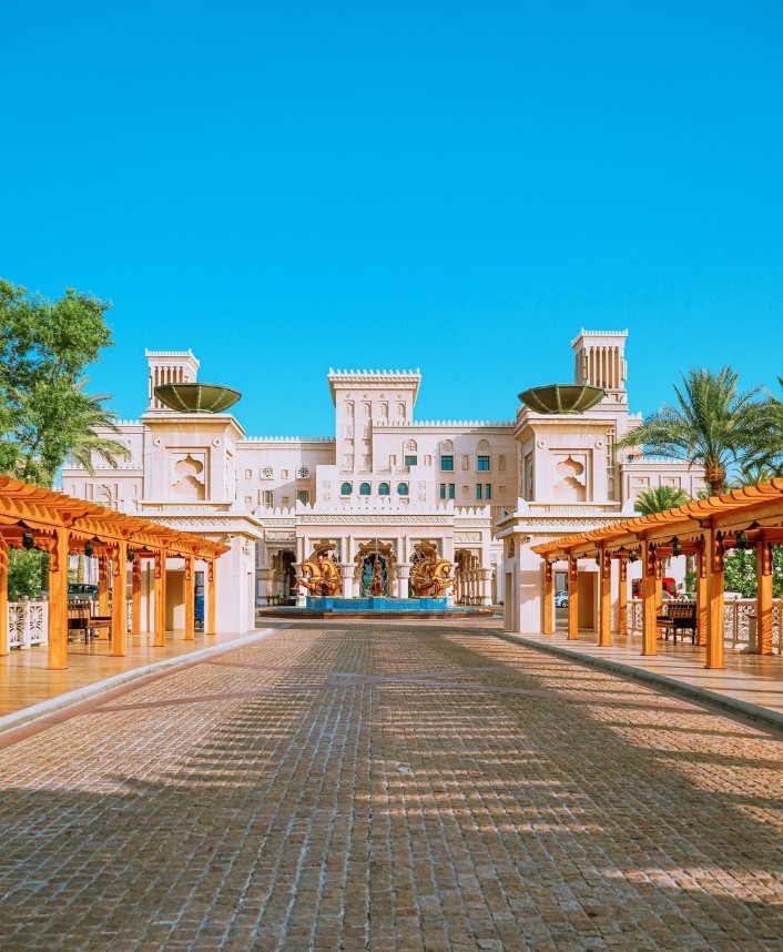 Madinat Hotel - Luxurious hotels of Dubai