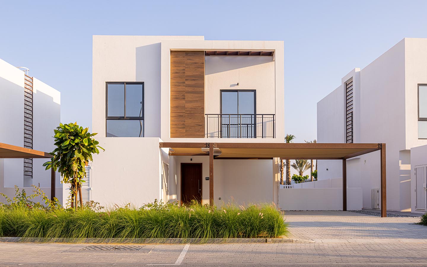 JVC is a top choice to rent 4-bed villas under AED 200k in Dubai
