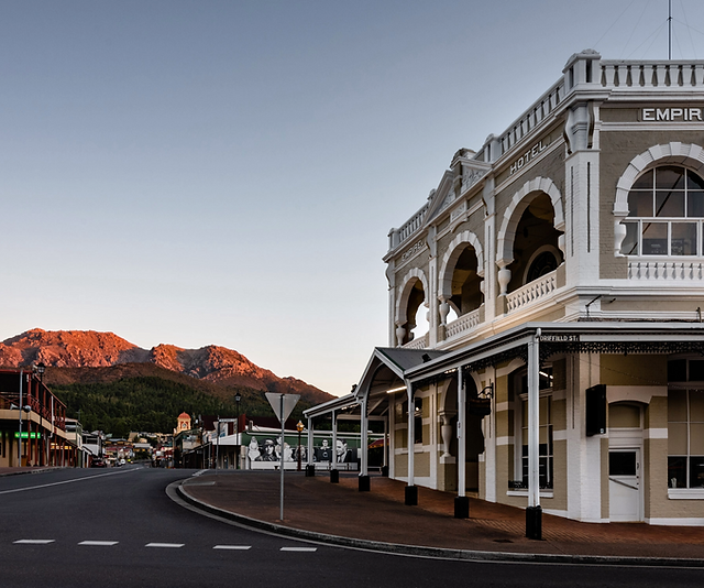 Queenstown Tasmania | Empire Hotel