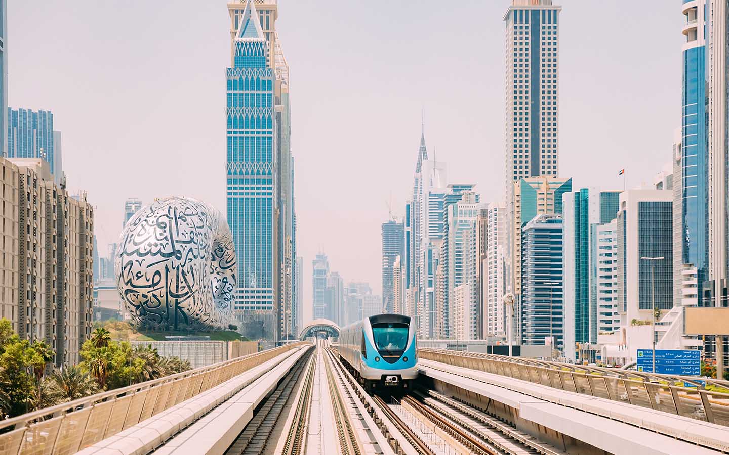 You can easily access public transports in Dubai South